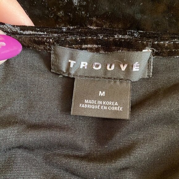 TROUVE BNWOT Black Crushed Velvet Top Sz Medium New Sweetheart Faux Wrap - Picture 8 of 8